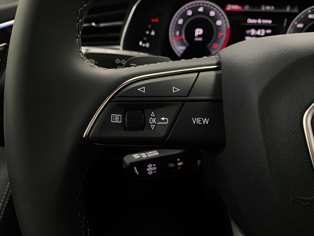new 2025 Audi Q7 car, priced at $75,394