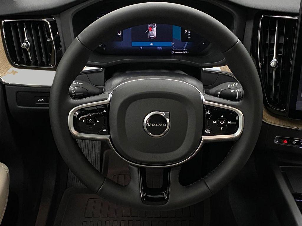 new 2026 Volvo XC60 Plug-In Hybrid car, priced at $69,285
