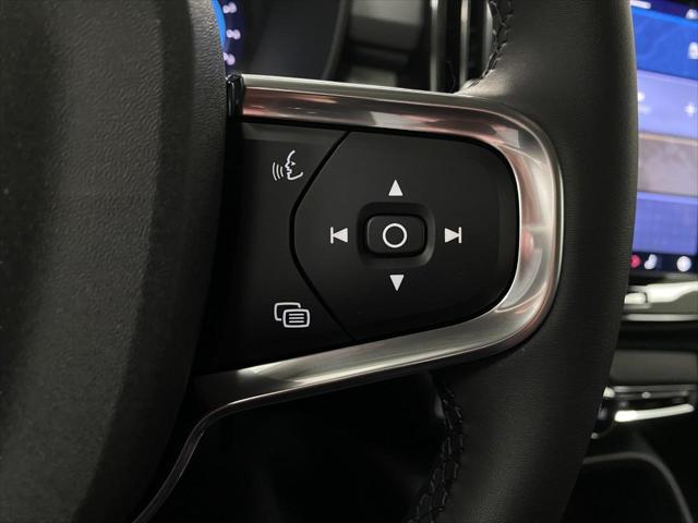 new 2025 Volvo XC40 car, priced at $50,463