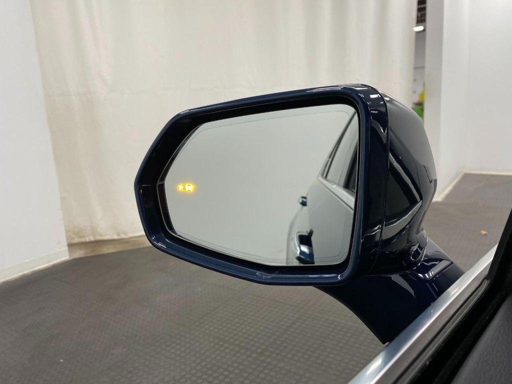 used 2020 Cadillac XT4 car, priced at $26,947