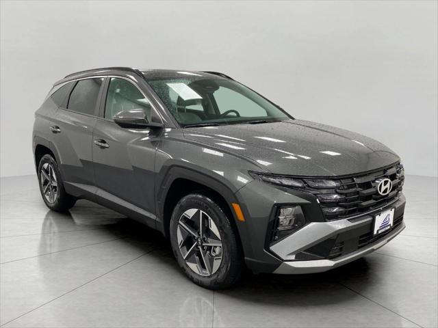 new 2025 Hyundai TUCSON Hybrid car, priced at $36,971