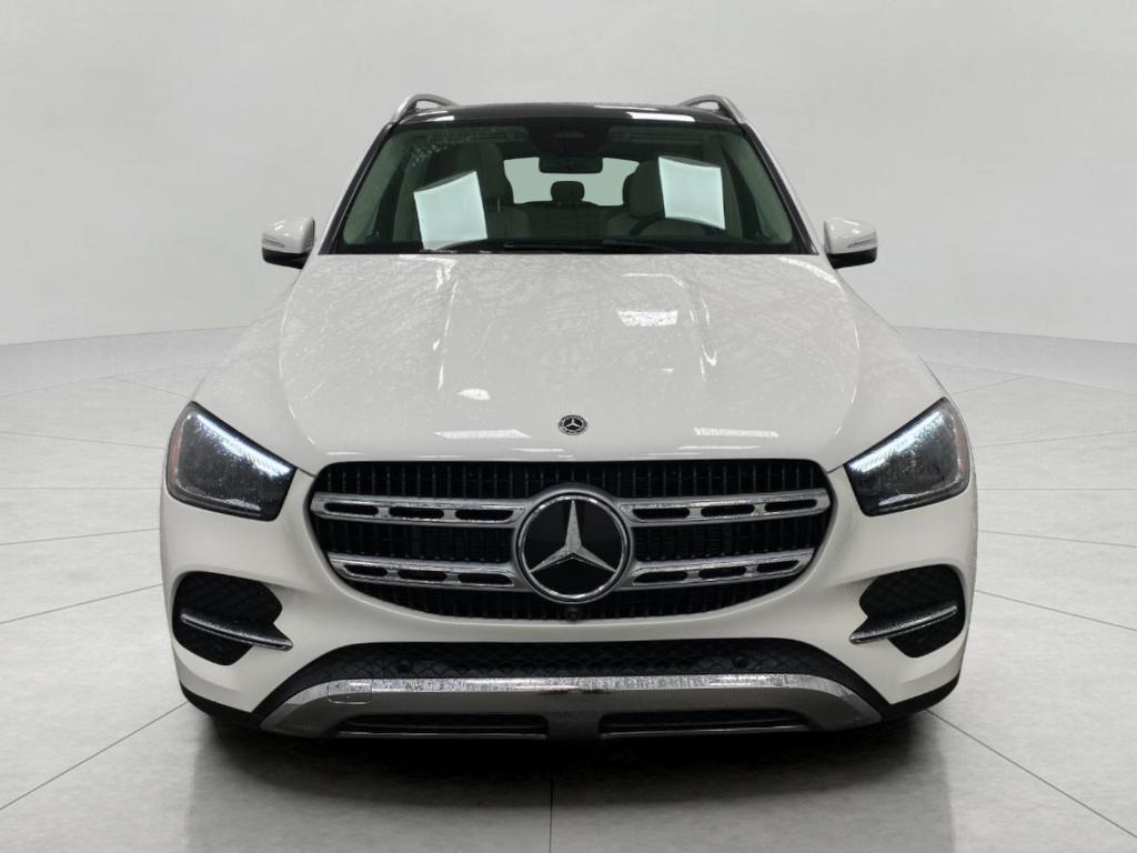 used 2024 Mercedes-Benz GLE 450 car, priced at $69,985