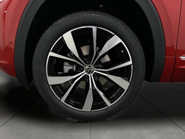 new 2025 Volkswagen Atlas Cross Sport car, priced at $53,071