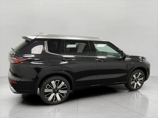 new 2025 Mitsubishi Outlander car, priced at $44,031