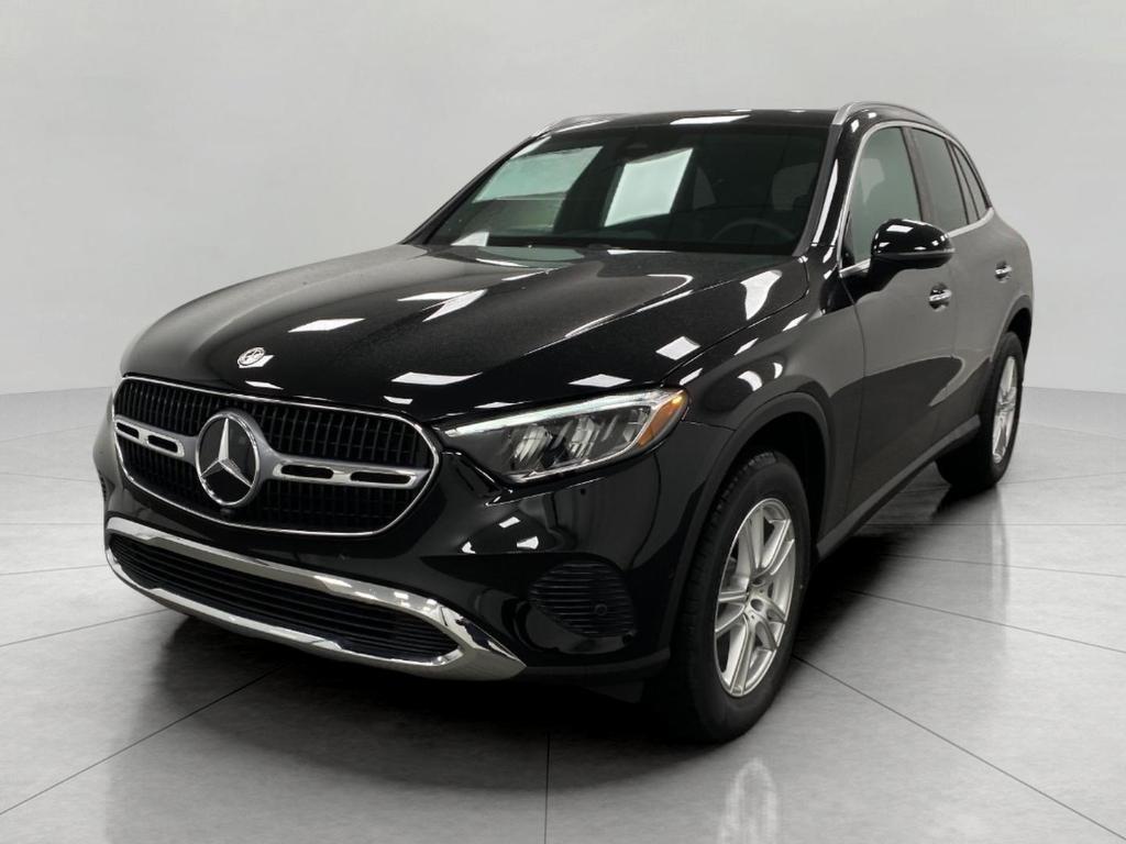 new 2025 Mercedes-Benz GLC 300 car, priced at $54,700