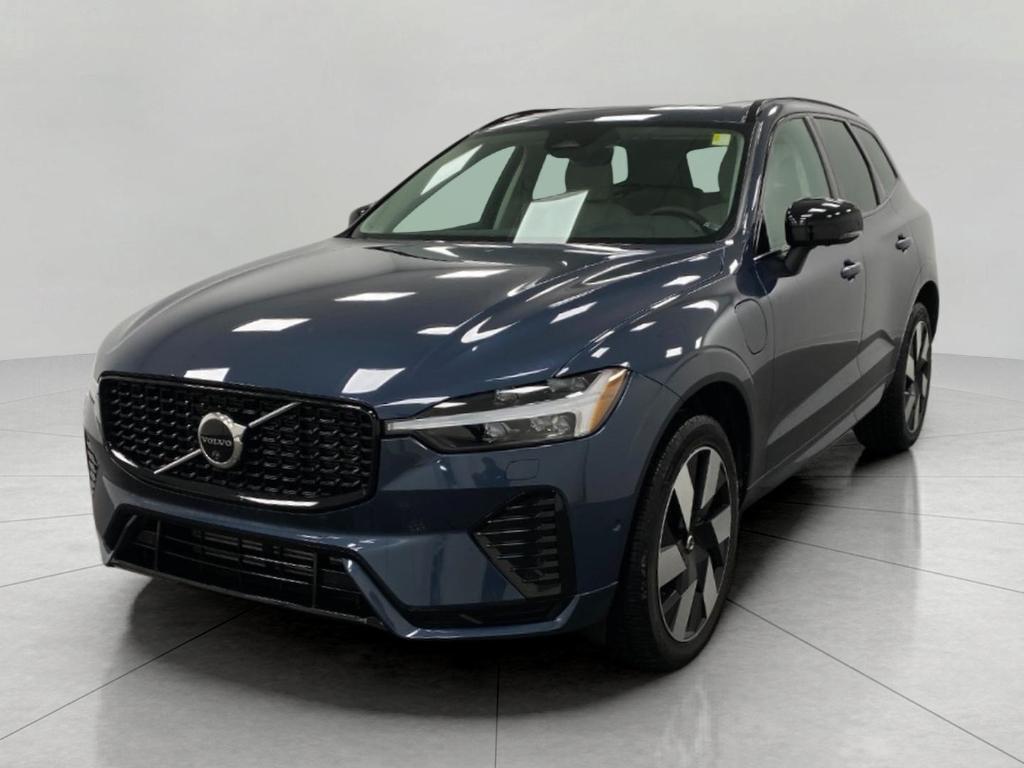 used 2025 Volvo XC60 Plug-In Hybrid car, priced at $61,990