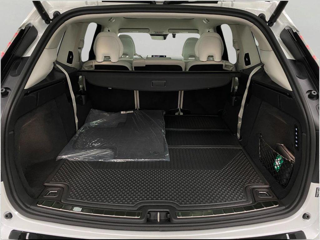 new 2025 Volvo EX90 car, priced at $85,941