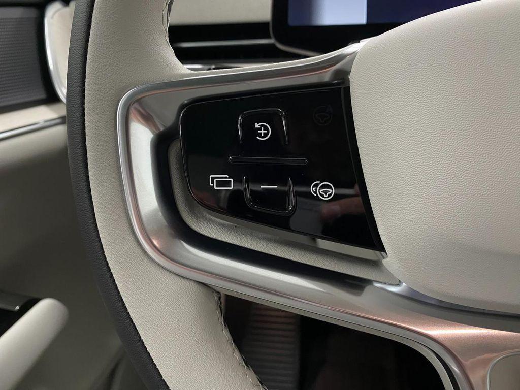 new 2025 Volvo EX90 car, priced at $85,941
