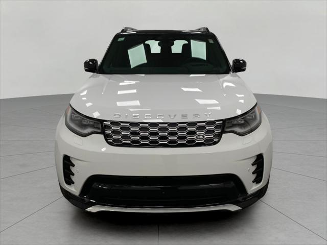 new 2024 Land Rover Discovery car, priced at $86,568