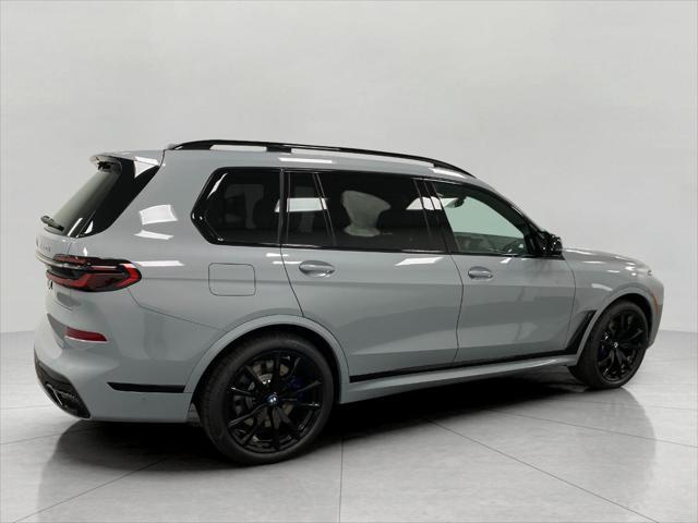 new 2026 BMW X7 car, priced at $125,065