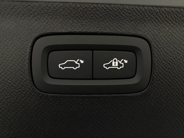 new 2026 Volvo XC90 car, priced at $73,545