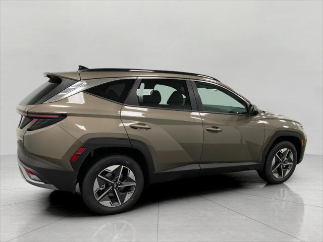 new 2025 Hyundai TUCSON Hybrid car, priced at $37,491