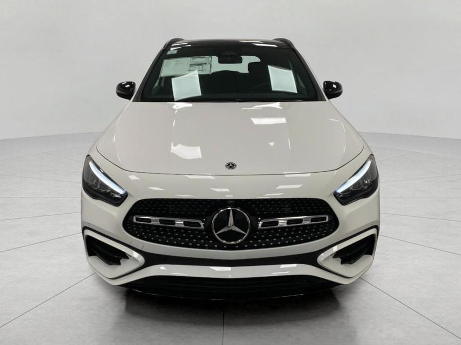 new 2025 Mercedes-Benz GLA 250 car, priced at $54,340