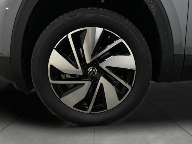 new 2025 Volkswagen Atlas car, priced at $45,765