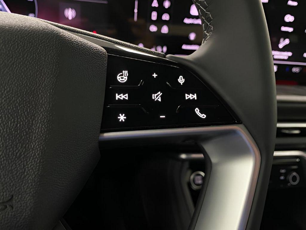 new 2025 Audi Q5 car, priced at $55,524