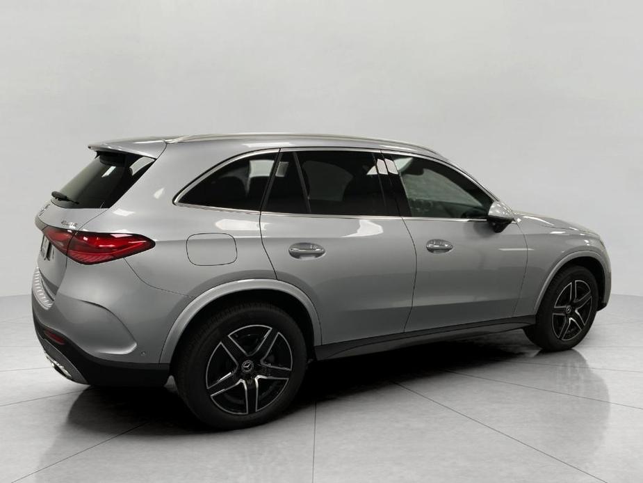 new 2024 Mercedes-Benz GLC 300 car, priced at $64,220