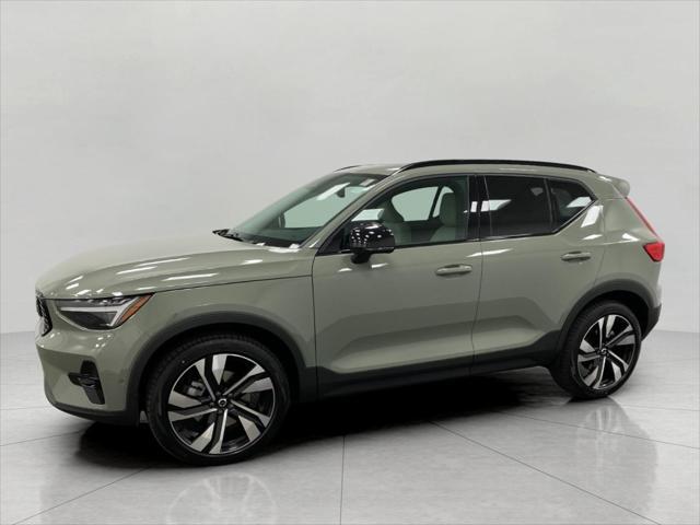 new 2025 Volvo XC40 car, priced at $48,263