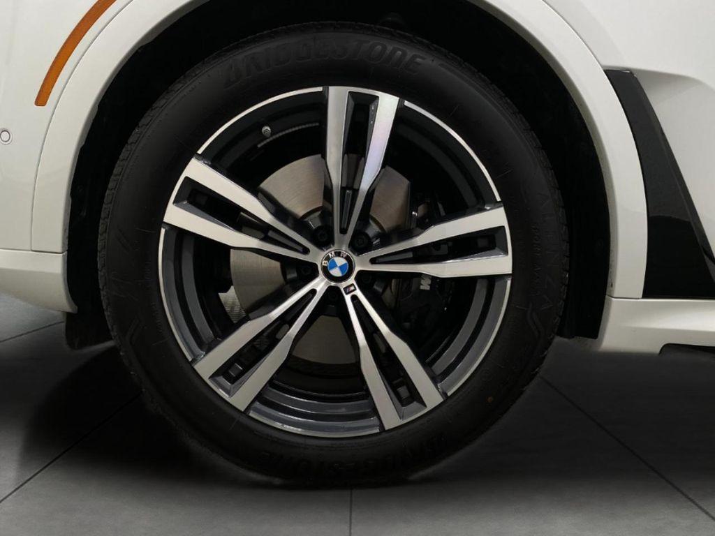 used 2025 BMW X7 car, priced at $111,010