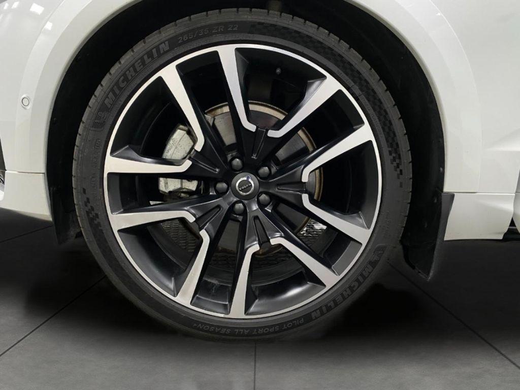 used 2024 Volvo XC60 Recharge Plug-In Hybrid car, priced at $52,926