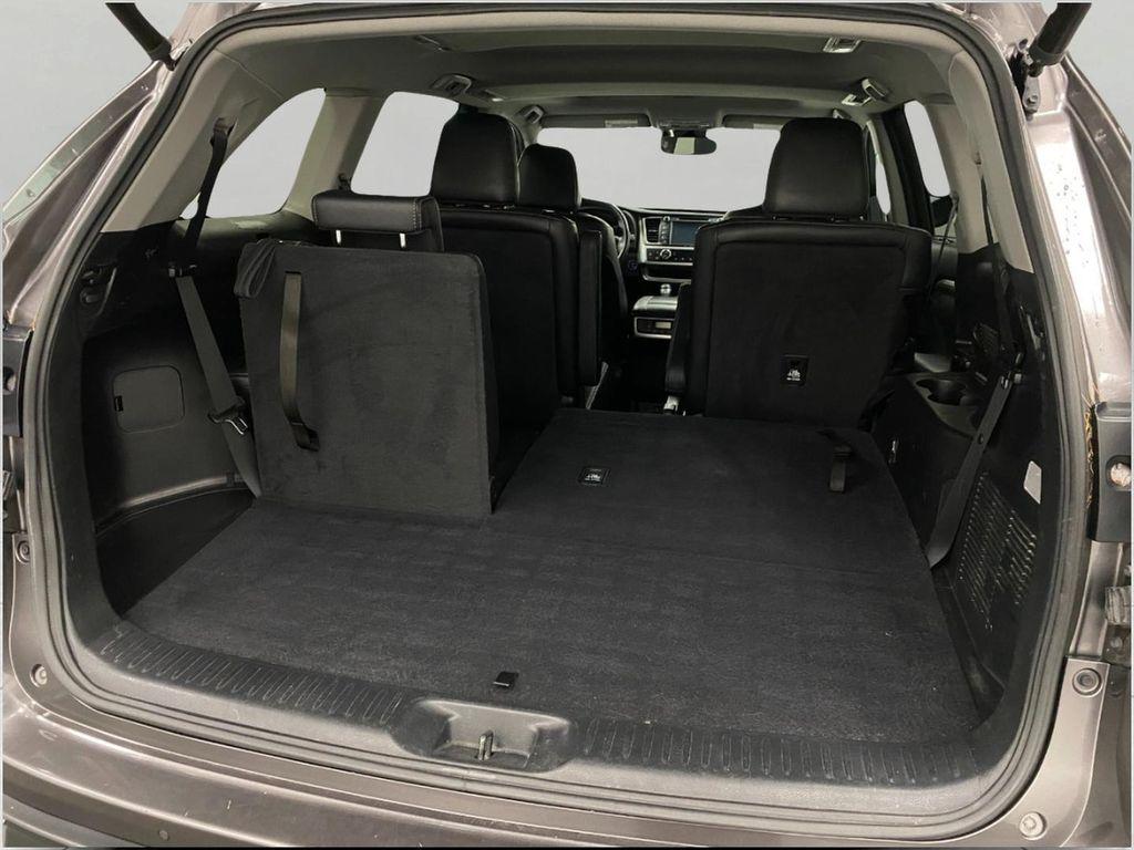 used 2017 Toyota Highlander Hybrid car, priced at $27,825