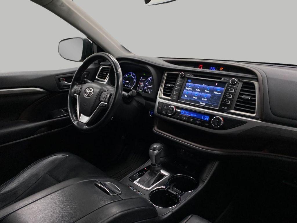 used 2017 Toyota Highlander Hybrid car, priced at $27,825