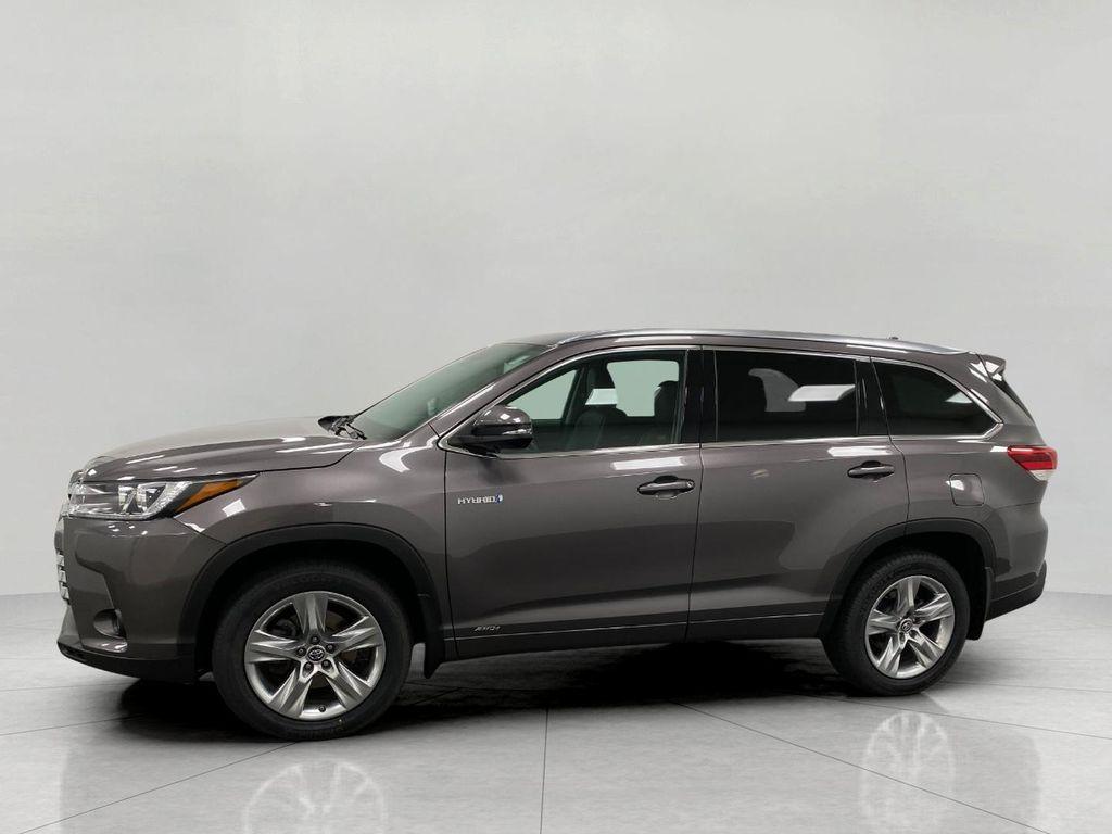 used 2017 Toyota Highlander Hybrid car, priced at $27,825