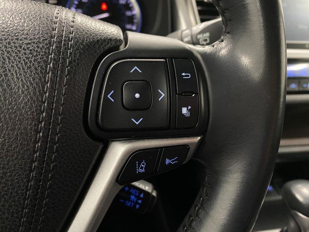 used 2017 Toyota Highlander Hybrid car, priced at $27,825