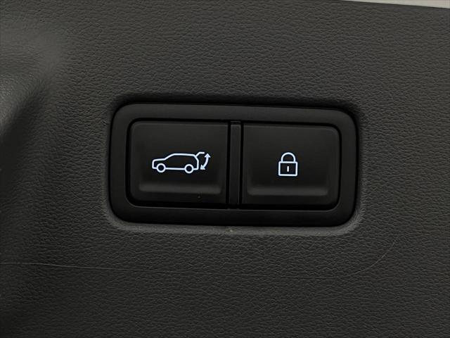 new 2025 Hyundai Santa Fe car, priced at $40,631