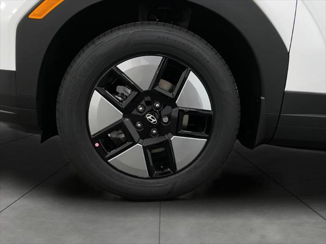 new 2025 Hyundai Santa Fe car, priced at $40,631