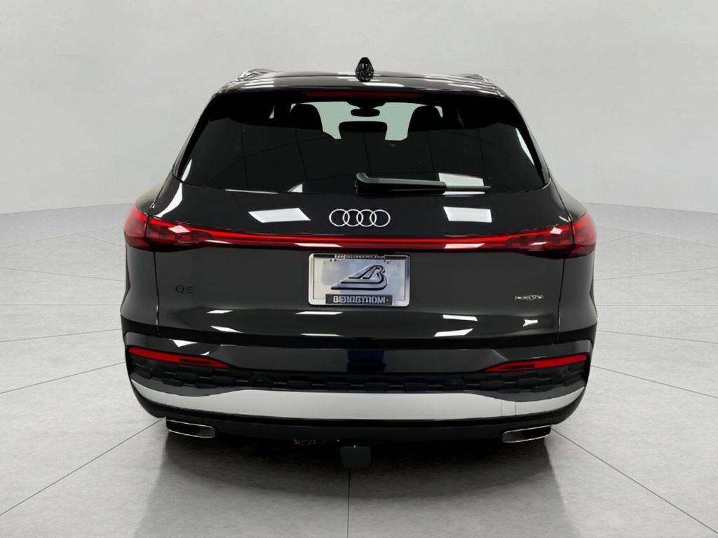new 2025 Audi Q5 car, priced at $59,952