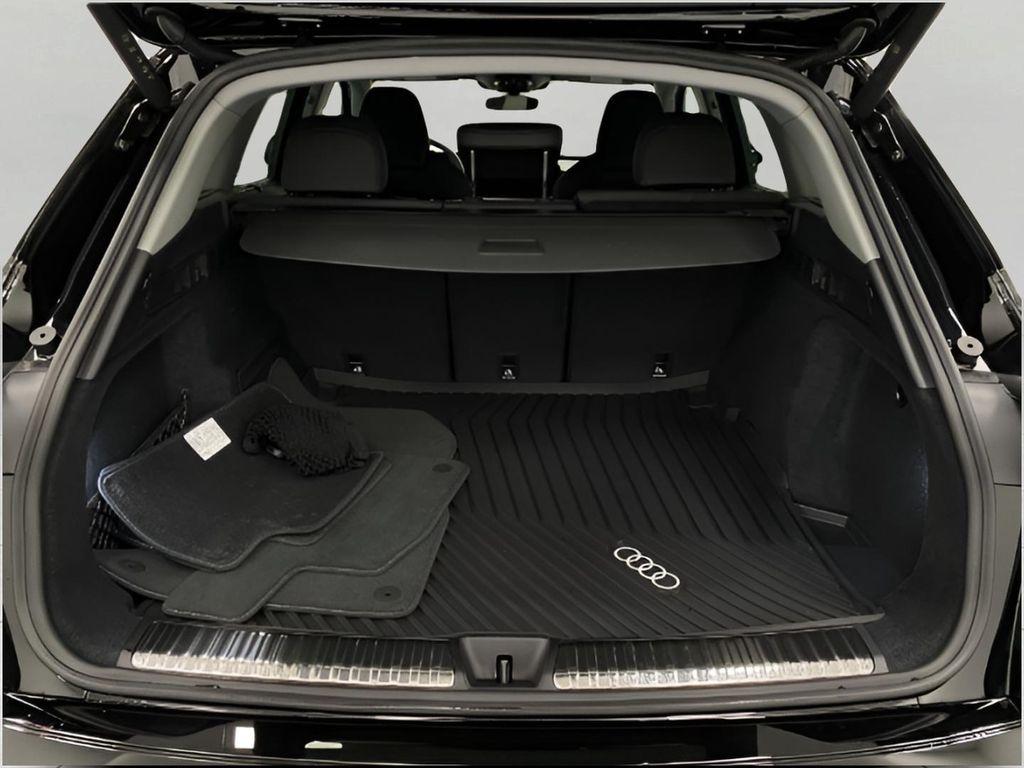 new 2025 Audi Q5 car, priced at $59,952