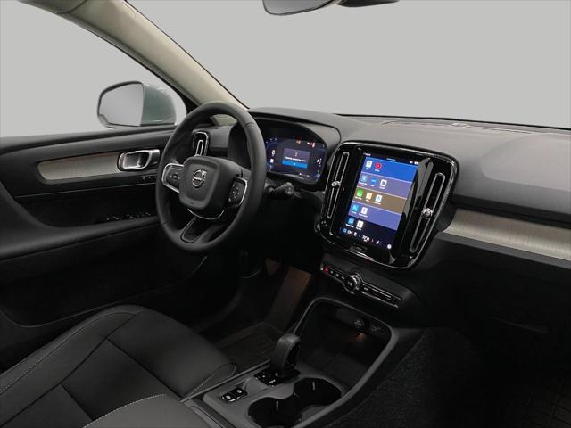 new 2025 Volvo XC40 car, priced at $44,483