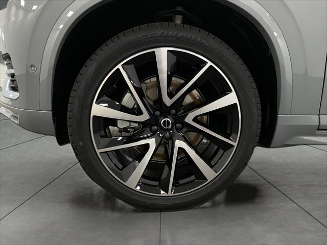 new 2025 Volvo XC90 car, priced at $61,803