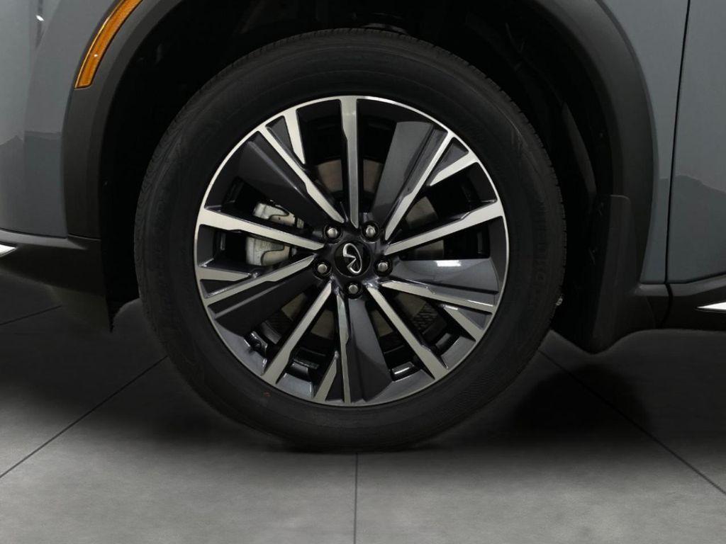 new 2026 INFINITI QX60 car, priced at $60,641