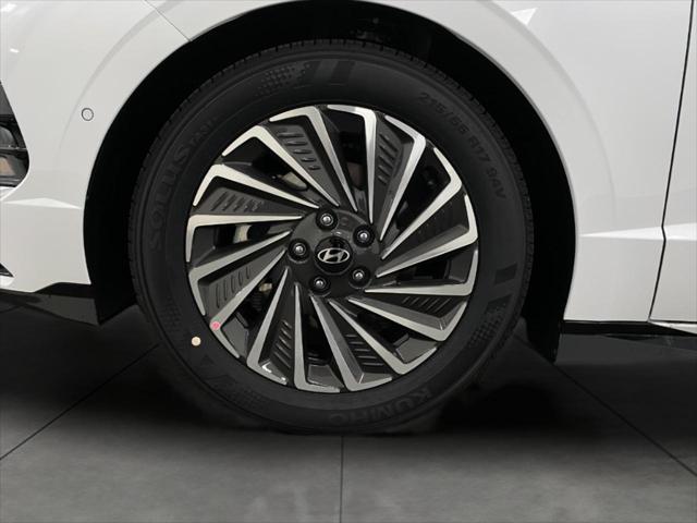 new 2025 Hyundai Sonata Hybrid car, priced at $38,381