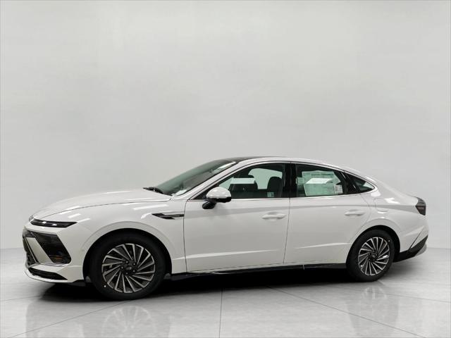 new 2025 Hyundai Sonata Hybrid car, priced at $38,381