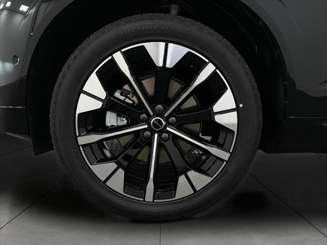 new 2026 Volvo XC60 car, priced at $57,985