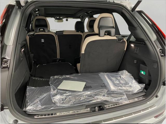new 2025 Volvo XC90 car, priced at $69,155