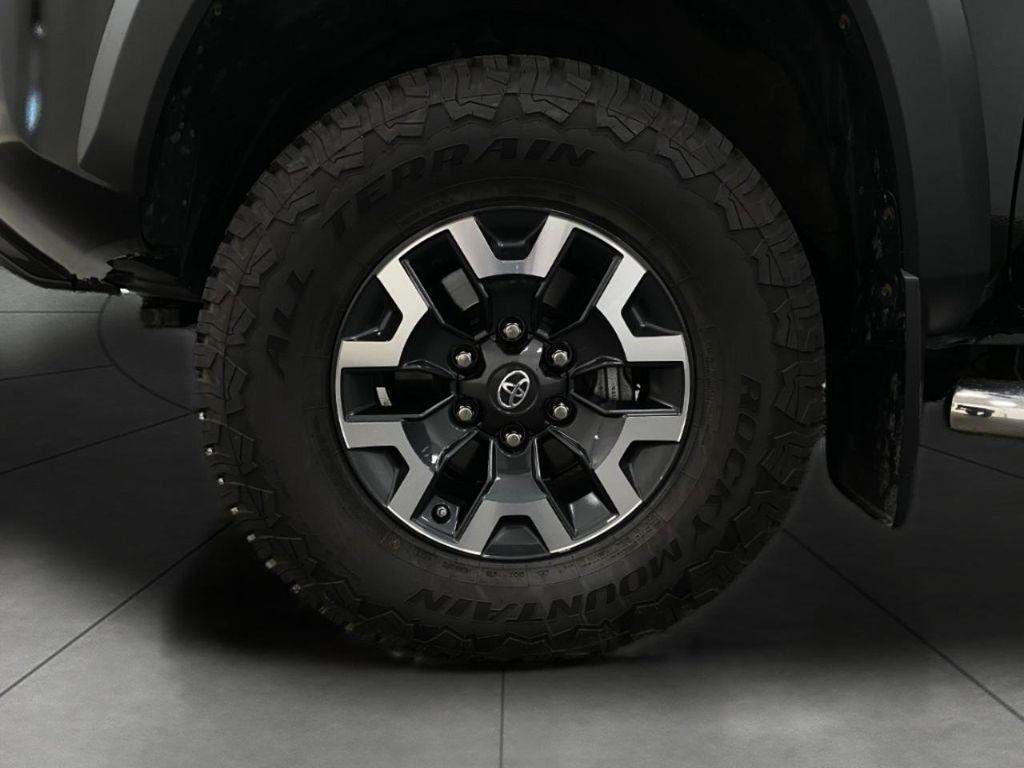 used 2016 Toyota Tacoma car, priced at $29,854