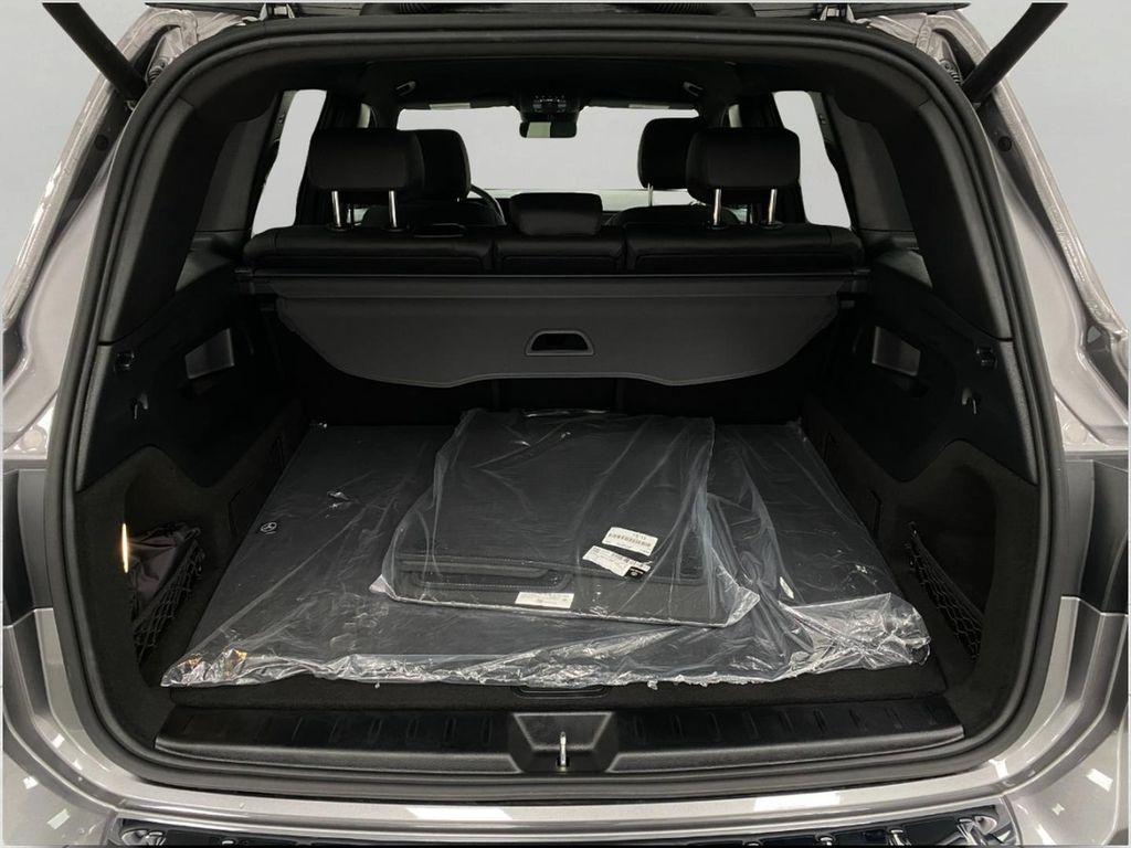 used 2025 Mercedes-Benz GLB 250 car, priced at $43,444