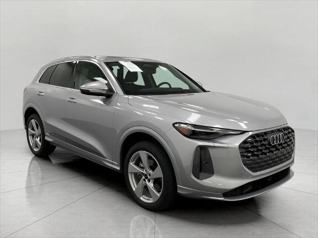 new 2025 Audi Q5 car, priced at $59,351