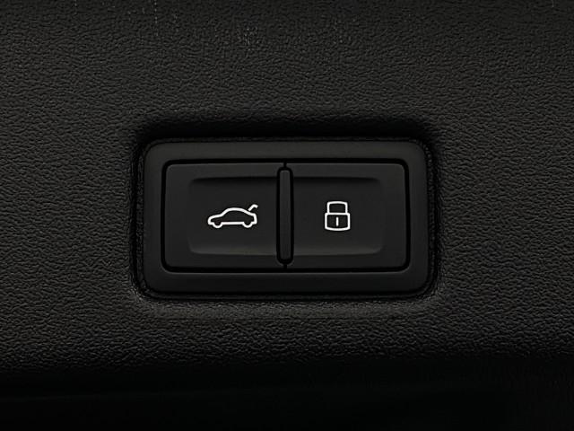 new 2025 Audi Q5 car, priced at $59,351