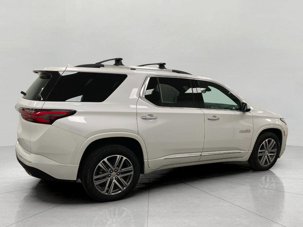 used 2023 Chevrolet Traverse car, priced at $43,451