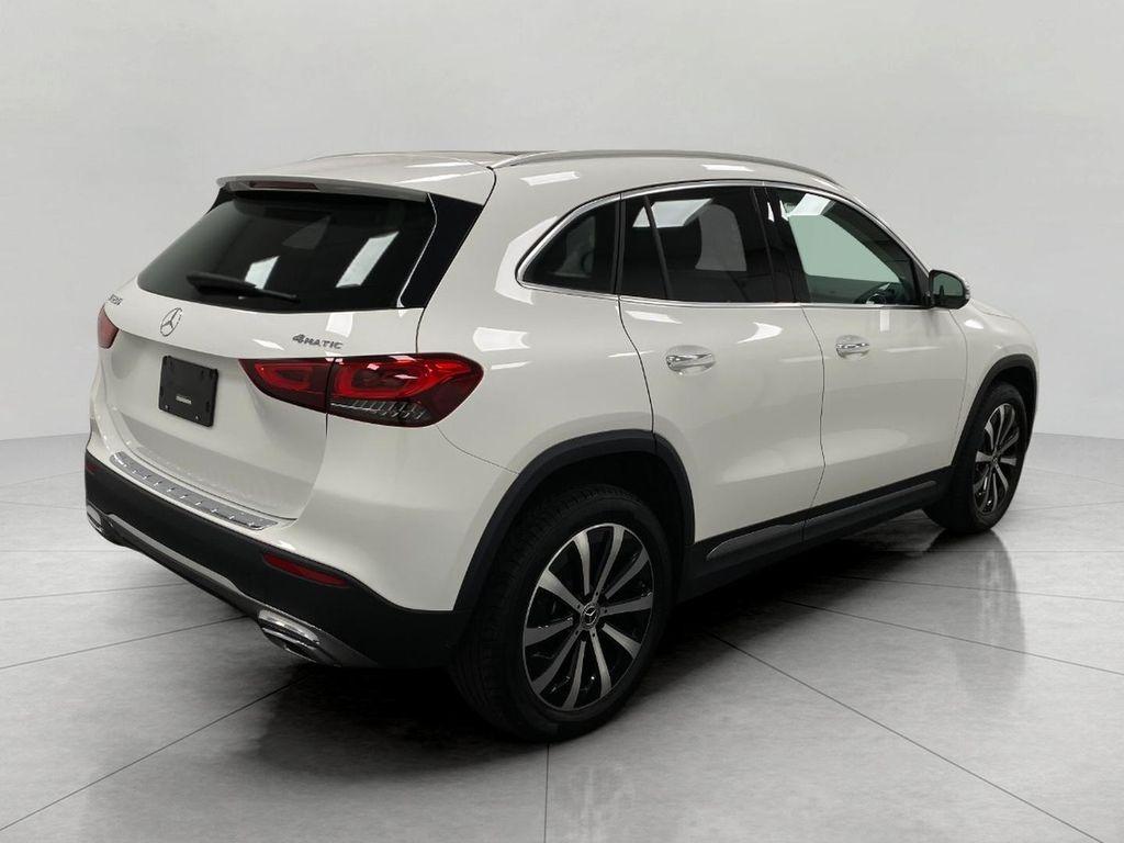 used 2022 Mercedes-Benz GLA 250 car, priced at $32,990