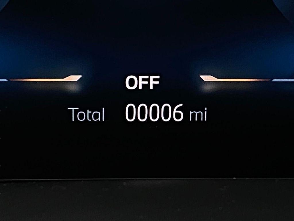 new 2026 BMW X7 car, priced at $94,985