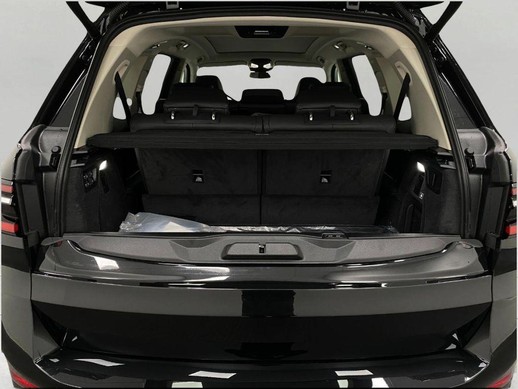 new 2026 BMW X7 car, priced at $94,985