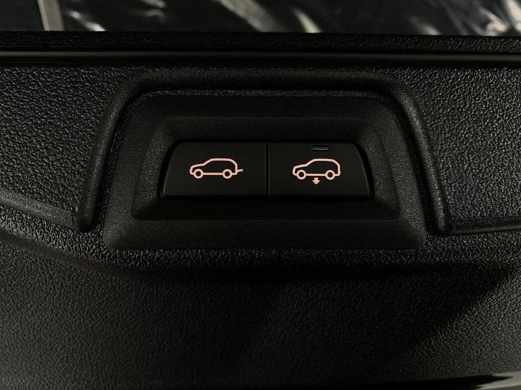 new 2026 BMW X7 car, priced at $94,985