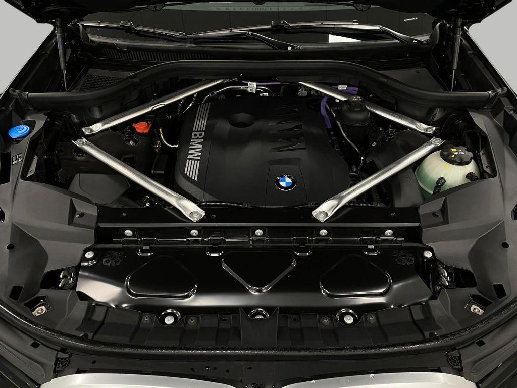 new 2026 BMW X7 car, priced at $94,985