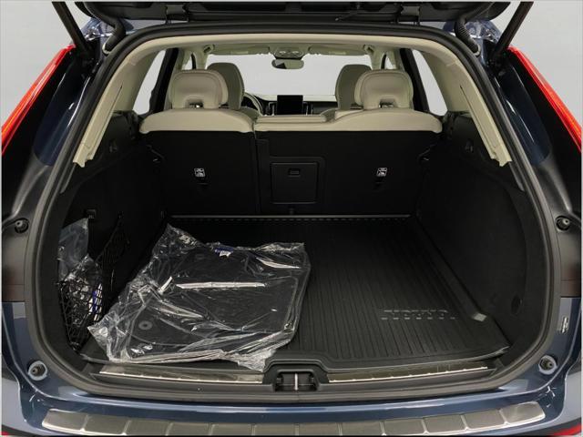 new 2026 Volvo XC60 car, priced at $63,935