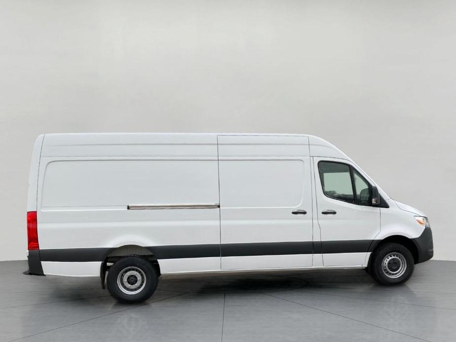 new 2024 Mercedes-Benz Sprinter 3500 car, priced at $69,167